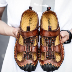 Meeste k&auml;sitsi valmistatud sandaalid v&auml;lisandaalid nahast sandaalid rannajalatsid matkamiseks v&auml;lissandaalid nahast 46 tumepruun v&auml;rv