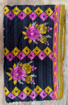 Vintage lilleline Kantha tekk: K&auml;sitsi &otilde;mmeldud kahepoolne pleed 80X 50 mitmev&auml;rviline