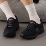 Skechers Naiste SPORT NAISTE Jalutusk&auml;imisjalan&otilde;ud 897993-BBK 39