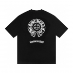 T07 CHROME HEARTS 2026 Suvi Uus K&otilde;rge Kvaliteediga Puuvillane &Uuml;mmarguse Kaelusega L&otilde;tv Suur Suurus Meeste ja Naiste T-s&auml;rk Paaride T-s&auml;rk S must