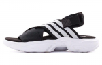 Adidas Magmur 'Must Valge' Naiste EF5863 37