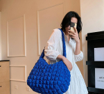 Niche disainiga plisseeritud pilvekotid naistele Suure mahutavusega &otilde;la- ja crossbody-kotid Nailonist kandekotid Naiste k&auml;ekotid 47-38-21CM must