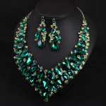 Green Cut Glassl kaelakee k&otilde;rvar&otilde;ngakomplekt Aafrika kaelakee kleit &otilde;htus&ouml;&ouml;k naiste aksessuaarid roheline