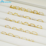 28tk/komplekt Cross Wave s&otilde;rmuste komplekt P&auml;rlikristallkullast s&otilde;rmused naistele Ehted Aksessuaarid