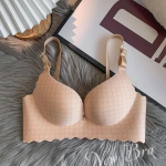 &Otilde;mblusteta rinnahoidjad naistele Ruuduline Gather Steel Ring Tasuta Bralette &otilde;huke aluspesu Juhtmevaba seksikas Push Up Invisible suures suuruses naistepesu 32/70A must