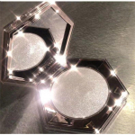 Teemant k&otilde;rgl&auml;ikega peene l&auml;ikiv puudrialus, mis muudab loomulikult heledamaks Sleeper Silkworm parandusalus Lahtine pulber &Otilde;likontroll p&uuml;siv tugevus naistele