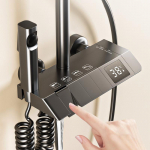 Klaveriklahvid du&scaron;is&uuml;steemi komplekt Vannitoa du&scaron;ikomplekt Hall must vann kuuma ja k&uuml;lma du&scaron;i segisti LED digitaalne vaskkraanist du&scaron;ikomplekt hall