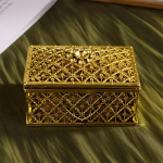 Mini Treasure Storage Ehtekarp Retro kommide kaelakee k&otilde;rvar&otilde;ngas helmestega nipsasjakast
