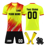 Isikup&auml;rastatud s&auml;rkide komplekt Meeste t&uuml;drukute nimenumbriga Kohandatud jalgpalli kampsunid poistele Treeningkost&uuml;&uuml;m M kollane