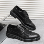 Moodne Suvine Meeste Retro Brogue Kingad Meeste Paelad Mugavad Hingavad Br&auml;ndi V&auml;ikesed Nahast Kingad Meeste &Auml;ri Klassikalised Kingad Suurused 38-46 38 must