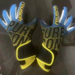 1 paar jalgpalliv&auml;ravavahi kindaid Professionaalsed libisemiskindlad hingavad ja kulumiskindlad kindad Treening 9 yards kollane