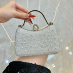 P&auml;rlk&auml;ekott &Otilde;htukleidi k&auml;ekott &Otilde;htus&ouml;&ouml;gi kott &Otilde;lakott Kett-kott Moodne Crossbody kott valge