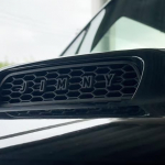 Suzuki Jimny JB23 (1. kuni 8. p&otilde;lvkond) Kapoti sisselaskeava v&otilde;re Ver.2 JLP-BGL012BK