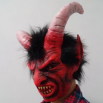 Takrama Luciferi mask Kuradi sarvedega deemoni cosplay lateksmask veresuu Halloweeni karnevali &otilde;uduskost&uuml;&uuml;mi rekvisiidiga