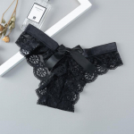 Seksikad pitsist stringid naiste liblikas madala v&ouml;&ouml;kohaga alusp&uuml;ksid, l&auml;bipaistvad v&auml;ljal&otilde;ikega pesu naiste p&uuml;ksid T-seljaga naiste aluspesu M must