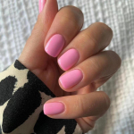 24 tk/komplekt Quick Nails L&uuml;hikesed &uuml;hev&auml;rvilised kunstnaelad kleebis Kantav veekindel manik&uuml;&uuml;r viimistletud k&uuml;&uuml;ned