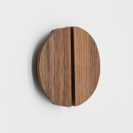 1 tk m&ouml;&ouml;bel puidust kapi k&auml;epidemega riidekapi t&otilde;mmitsad sahtli t&otilde;mbega kapi k&auml;epidemed poolringiga