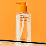 Hanskin Blackhead Water to Foam Cleansing 250ml