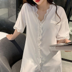 Seksikas pitsist &ouml;&ouml;s&auml;rk Naiste laineline pitsiline l&uuml;hikeste varrukatega s&auml;rk Pidžaamad vabaaja koduriided &Ouml;&ouml;r&otilde;ivad M valge