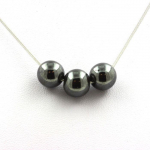 Pierres et Min&eacute;raux. Collier 3 perles H&eacute;matite 8 mm Chaine en acier inoxydable.