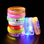10 tk LED helendavad k&auml;ev&otilde;rud Helendavad pimedas Peotarbed Neoonvalgustusega k&auml;ev&otilde;ru Pulmapeo dekoratsioon 10pcs mitmev&auml;rviline