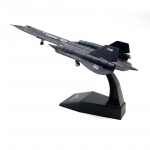 1/144 m&otilde;&otilde;tkava USA &Otilde;huj&otilde;udude SR-71 Blackbird luurelennuk sulamist mudel valatud lennukimudel must