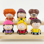 6 tk/komplekt South Parki animefiguurid T&otilde;e kepp Kenny McCormick Stan Marsh Armsad kaunid nukud Ameerika b&auml;ndi kaunistused valge