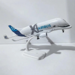 42cm Valatud Vaik 20cm A330 Beluga Airlines Lennuk 1:150. skaala reaktiivlennuk avatava kaubaruumiga lennukimudel kodu kogusse
