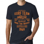 Meeste vintage T-s&auml;rk Graafiline T-s&auml;rk Surf Team 1969 Merev&auml;gi XS kuristik