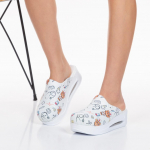 Naiste meditsiinilised ortopeedilised puukingad &ndash; libisemisvastased, mugavad 36