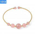 Looduslikust kristallist &uuml;mmarguse helmega geomeetriline kunstiline lihtne k&auml;ev&otilde;ru Strawberry-Crystal