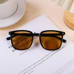 New Fashion Square P&auml;ikeseprillid Naiste Meeste Ristk&uuml;liku Disainer Luksuslikud Unisex P&auml;ikeseprillid Klassikalised Vintage Outdoor Oculos De Sol