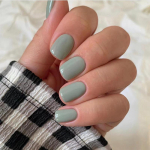 24 tk/komplekt Quick Nails L&uuml;hikesed &uuml;hev&auml;rvilised kunstnaelad kleebis Kantav veekindel manik&uuml;&uuml;r viimistletud k&uuml;&uuml;ned
