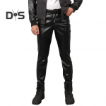 Meeste kunstnahast p&uuml;ksid keskmise v&ouml;&ouml;kohaga, &otilde;huke, sileda n&ouml;&ouml;biga t&otilde;mblukuga plekk, &uuml;hev&auml;rviline veekindel hip-hop stiilis t&auml;navar&otilde;ivas, peoklubi esitusp&uuml;ksid M must