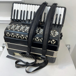 2-osaline pehme akordioni &otilde;larihmade komplekt Muusikariistade tarvikud Asendus koos 47cm Shoulder Pads