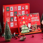 J&otilde;ulupimekarbi j&otilde;ulude advendikalender koos j&otilde;uluvanaga tr&uuml;kitud 24-p&auml;evane j&otilde;ulude loenduskalender lastele (ainult kast)