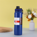 Roostevabast terasest isoleeritud veetass roostevabast terasest ja vaakumisoleeritud igap&auml;evase vaba aja spordi auto veepudel One Size