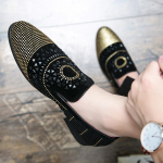 Moodsad mustad kivikestega meeste pidulikud kingad Sametkristall Luksuslikud mokassiinid Meeste loaferid Kontor &Auml;ripeo Meeste vabaajajalatsid zapatillas 38