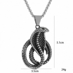 Uued Euroopa ja Ameerika hip-hopi aksessuaarid, Loomasilmad, Kobra ripatsiga kaelakee, Titaanteras 50CM(Necklace Size) h&otilde;be