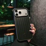 3D gofreeritud triibuline stiilne &auml;ripagasi kate IPhone 18 17 Pro Max 16 15 14 13 jaoks karbiga RIMOWA jaoks p&otilde;rutuskindel kukkumiskindel tagakaas iphone 18 pro must