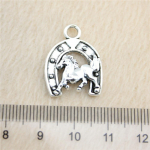 8 t&uuml;kki v&otilde;lu ehete valmistamisel hobuseraua hobune, 23x17 mm, meisterdamise ehete leidmiseks k&auml;sitsi valmistatud k&auml;sit&ouml;&ouml; B13161 antiikne h&otilde;bedane v&auml;rv