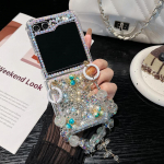 Luksuslik Bling Rhinestone &uuml;mbris Samsung Galaxy Z Flip 5 Flip4 Flip3 Z Fold 5 4 3 S23 S22 Ultra S21 Plus S20 FE A14 A34 A54 A13 A33 A23 A53 A32 A52 SAmsung Z flip 5 valge