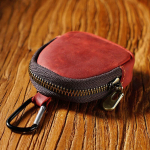 Originaal Jaapani noorte m&uuml;ndikott Crazy Horse P&auml;risnahast V&auml;ike rahakott M&uuml;ndid Rahakott T&otilde;mblukuga Kotid Bluetooth K&otilde;rvaklappide V&otilde;tmed &Uuml;mbrised Hoidikud veinipunane v&auml;rv