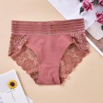 Suures suuruses naiste kolmnurga alusp&uuml;ksid Seksikas aluspesu Naiste pits keskmise v&ouml;&ouml;kohaga Euroopa suuruses aluspesu L-4XL 1XL