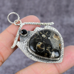 Turtela Fossil, Spinel Handmade 925 Sterling Silver Pendant 2.17 g7n49