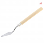 Lastele m&otilde;eldud m&auml;nguasjade minik&uuml;hvliga saate ehitada oma pisikesed seinaklotsid as the picture