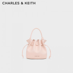 CHARLES & KEITH Kevad 2026 T&otilde;mmatava paelaga &auml;mbrikujuline Crossbody kott