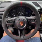 Kohandatud auto roolikatte kate Suede 100% sobivus Porsche Taycan Boxste Panamera Macan Cayenne 718 911 9YA 971 autotarvikutele Orange Thread