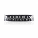 Airspeedi autokleebised metallist Chrome Luxury Limited Edition embleemi m&auml;rgikleebis must