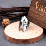 Roostevabast terasest Sparta s&otilde;duri kiivri s&otilde;rmus meestele, iidne domineeriv jalgrattur, klassikaline julgus, retro trendid peoehted, kingitus 7